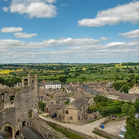 Jenny Wren Middleham