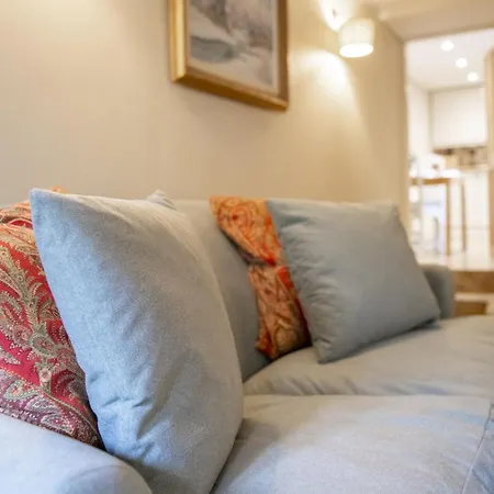 Semesterbostad Jenny Wren *